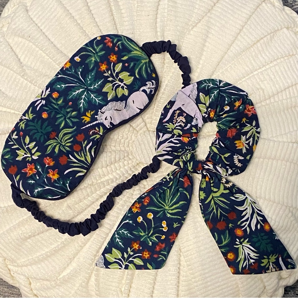 Printfresh Unicorn Garden Sleep Mask and Scrunchie Set